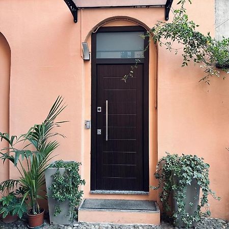 Monolocale In Pieno Centro Apartment Milan Luaran gambar